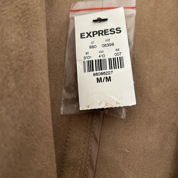 Express Tan Sleeveless Vest Notched Lapel NWT - Picture 4 of 5